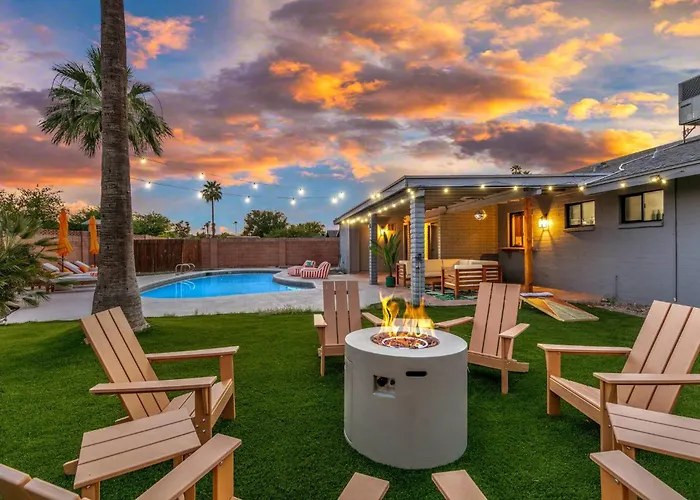Disco Jungle With Fire Pit+poolside Tv+yard Games *